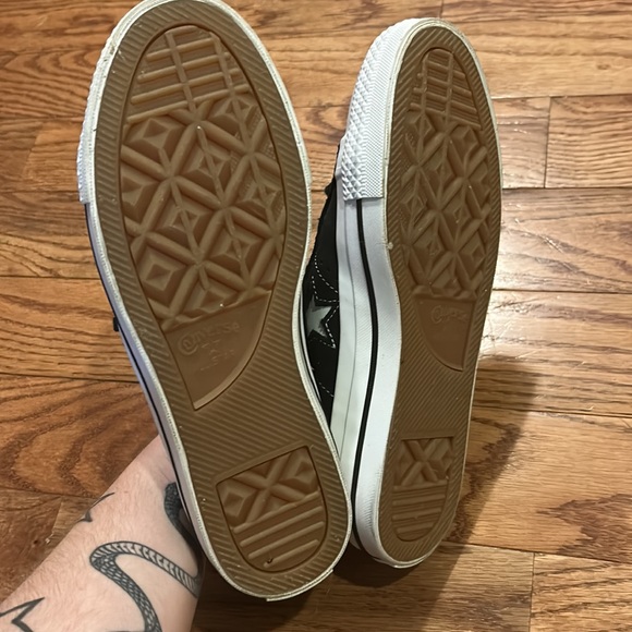 converse - Picture 3 of 3